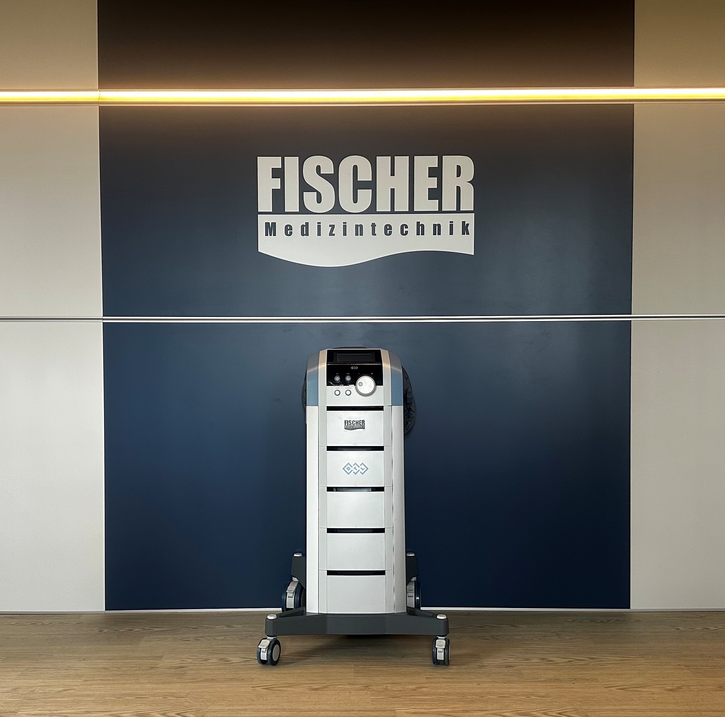 BTL Lymphastim 12 Topline – Hochwertiges 12-Kanal Pressotherapiegerät für Lymphdrainage