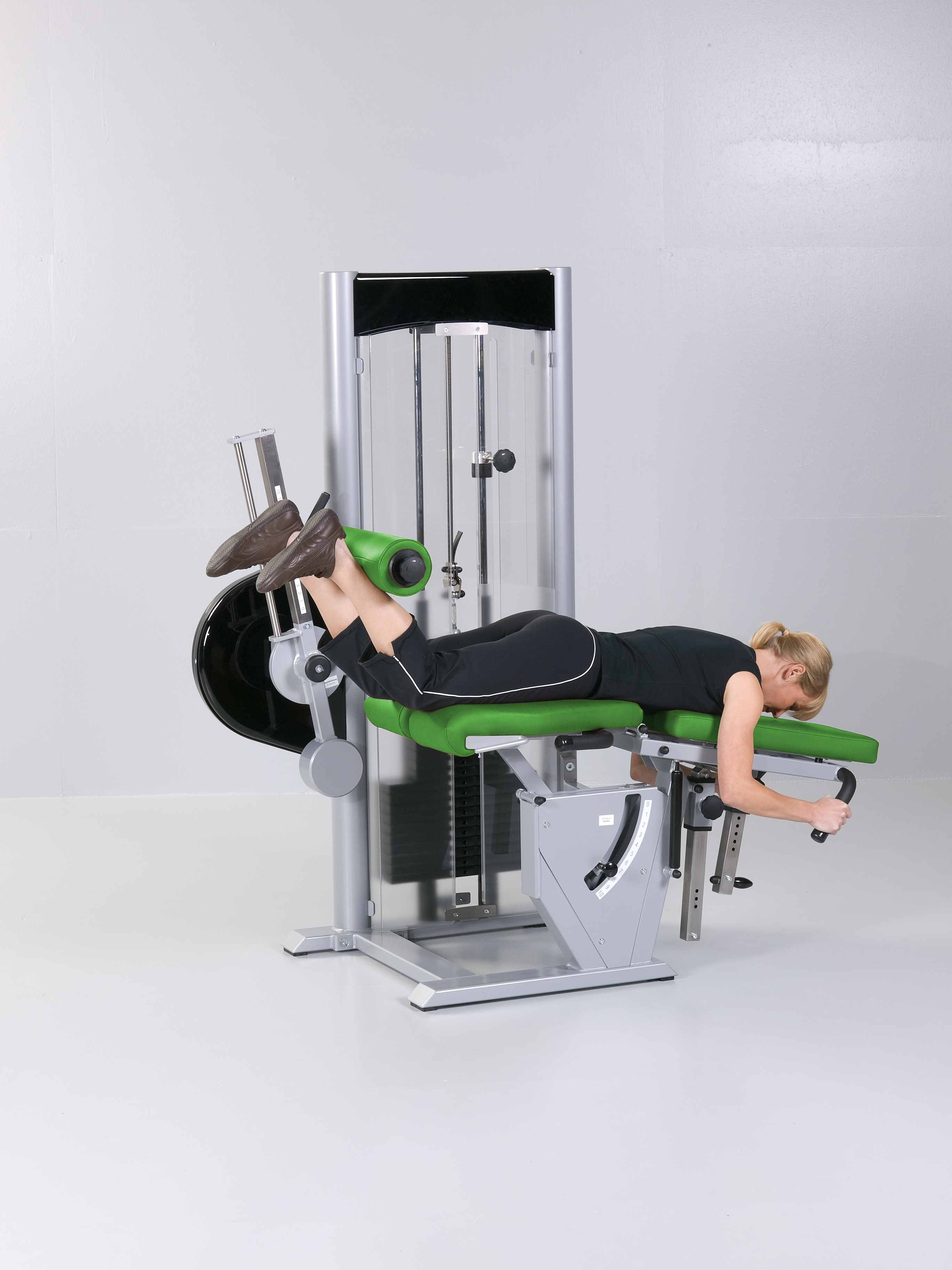 Kombinationsgerät Beinbeuger / Beinstrecker